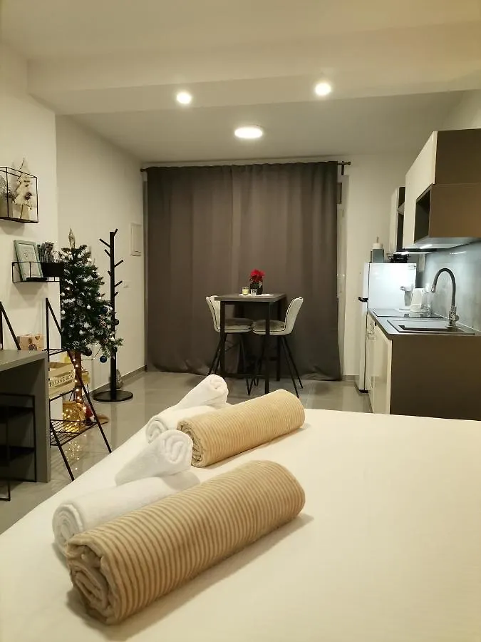 Ferienwohnung Cave With Free Parking Pula 0*,  Kroatien